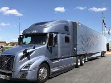 Volvo VNL